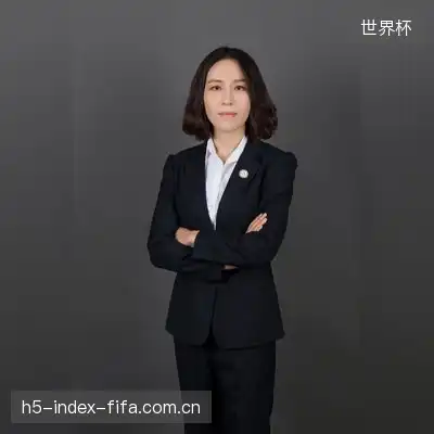 卞哲